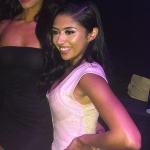 Meet your Posher, Abigail